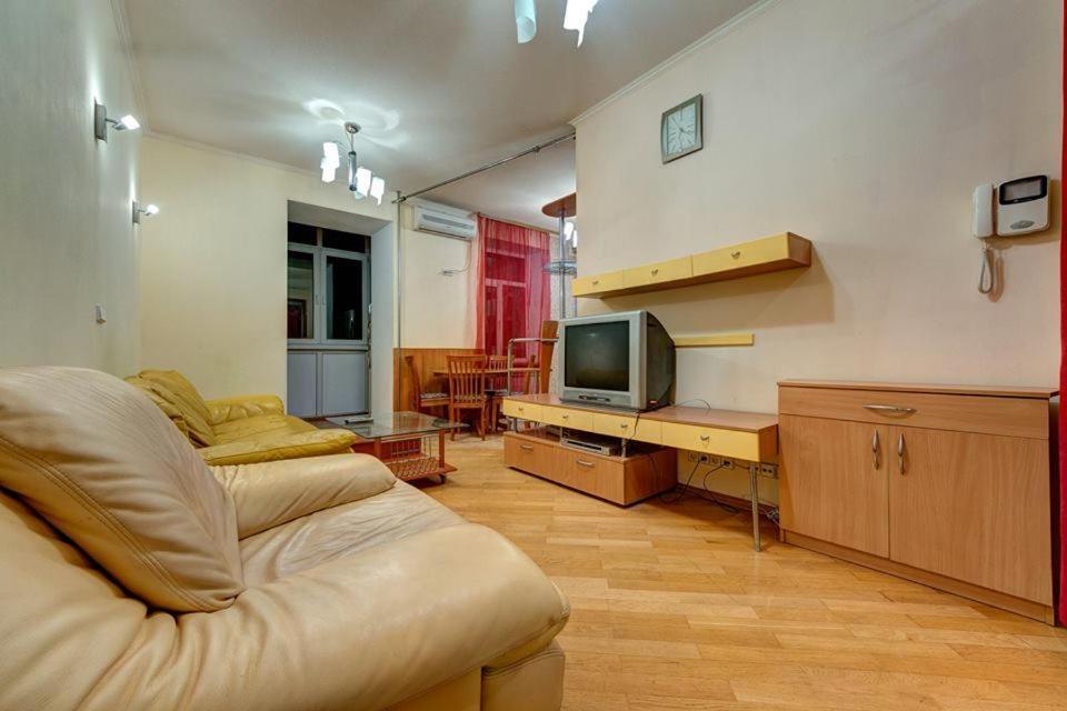 Apartments On Shota Rustaveli Київ Екстер'єр фото