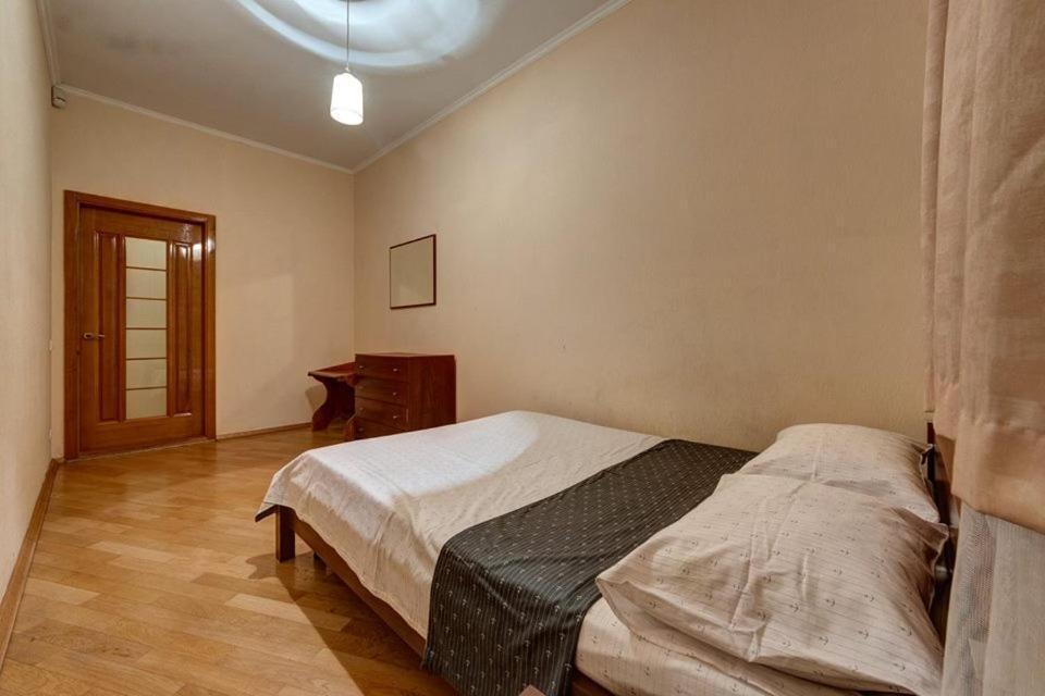 Apartments On Shota Rustaveli Київ Екстер'єр фото