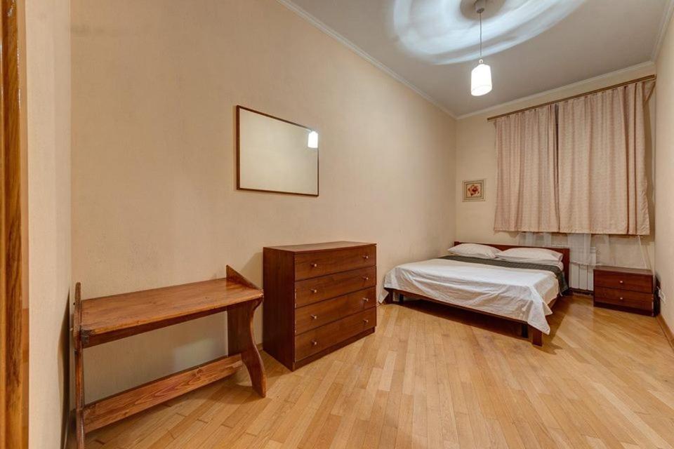 Apartments On Shota Rustaveli Київ Екстер'єр фото